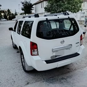 Nissan Pathfinder 2006