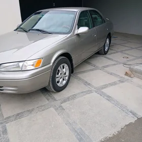 Toyota Camry 1998