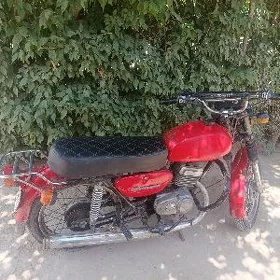 Iž Ýupiter 1995