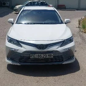Toyota Camry 2022