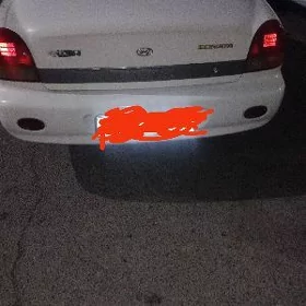 Hyundai Sonata 1999