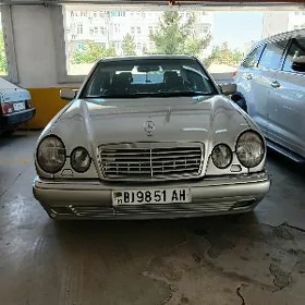 Mercedes-Benz E280 1997