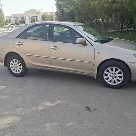 Toyota Camry 2003