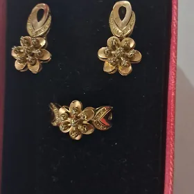 komplekt gyzyl