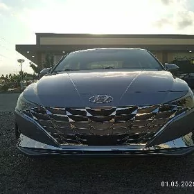 Hyundai Elantra 2021