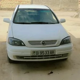 Opel Astra 2000