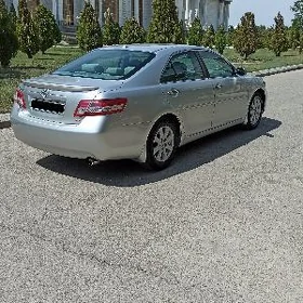 Toyota Camry 2011