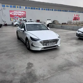 Hyundai Sonata 2021