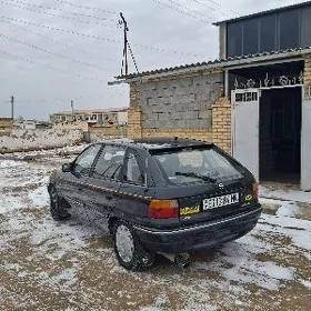 Opel Astra 1992