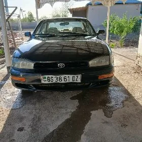 Toyota Camry 1993