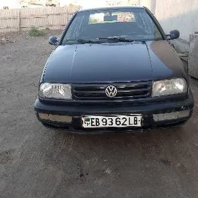 Volkswagen Vento 1992