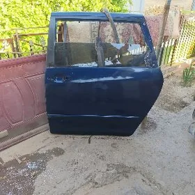 дверь от сиенны