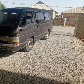 Toyota Hiace 1989