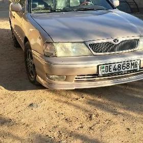Toyota Avalon 1999