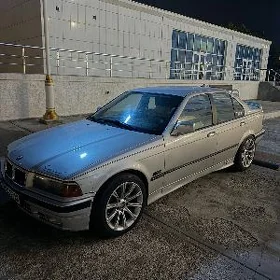 BMW 325 1993