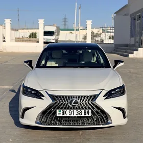 Lexus ES 350 2023
