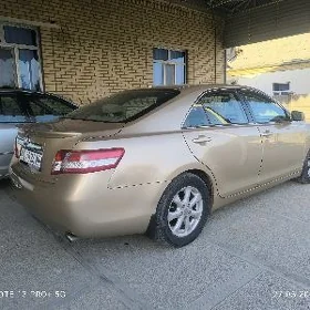 Toyota Camry 2010