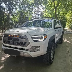 Toyota Tacoma 2018