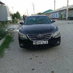 Toyota Camry 2010