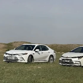 Toyota Camry 2021