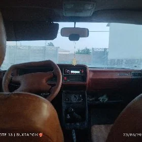 Lada 2107 2000