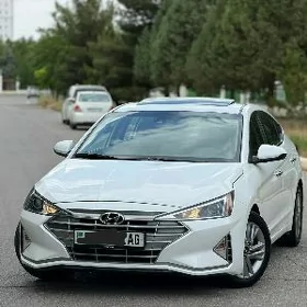 Hyundai Elantra 2020