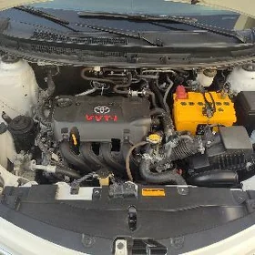 Toyota Yaris 2014