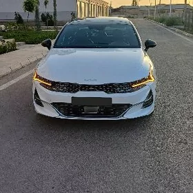 Kia K5 2022