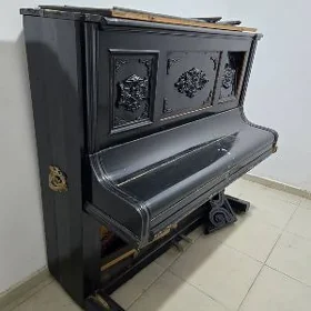 Pianino