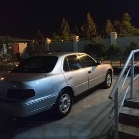 Toyota Camry 1994