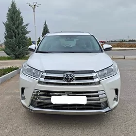 Toyota Highlander 2017