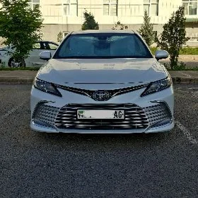 Toyota Camry 2022