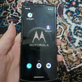 Motorola razr