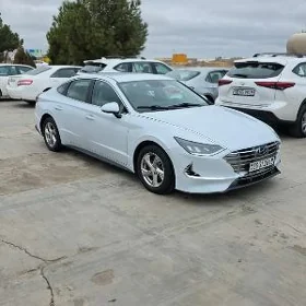 Hyundai Sonata 2022