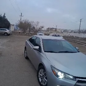 Toyota Camry 2017