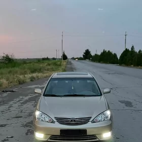 Toyota Camry 2003