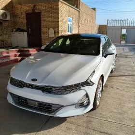 Kia K5 2021