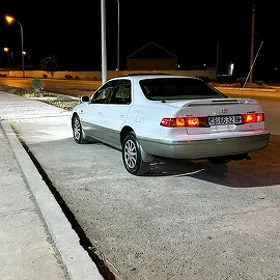 Toyota Camry 1998