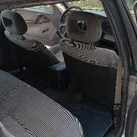 Opel Omega 1990