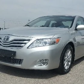 Toyota Camry 2011