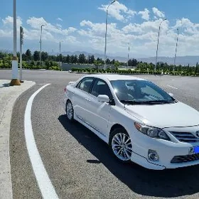Toyota Corolla 2012