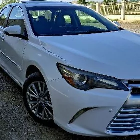 Toyota Camry 2016