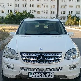 Mercedes-Benz ML350 2008