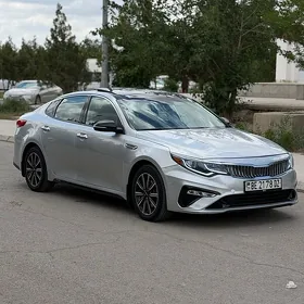 Kia Optima 2019