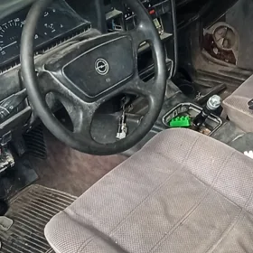 Opel Omega 1989