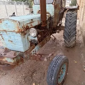 MTZ T-28 2006