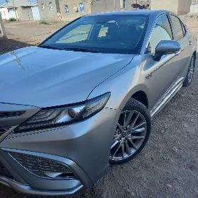Toyota Camry 2022