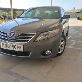 Toyota Camry 2011