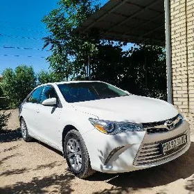 Toyota Camry 2015