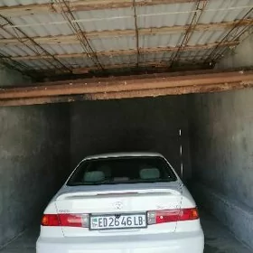 Toyota Camry 2001